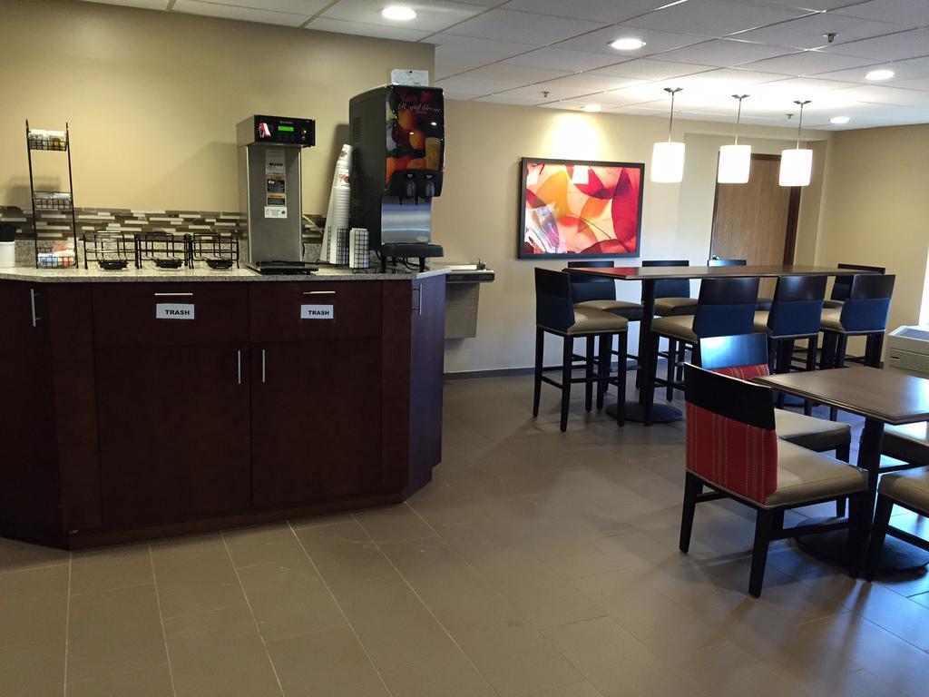 Comfort Inn Lexington I-75 Экстерьер фото